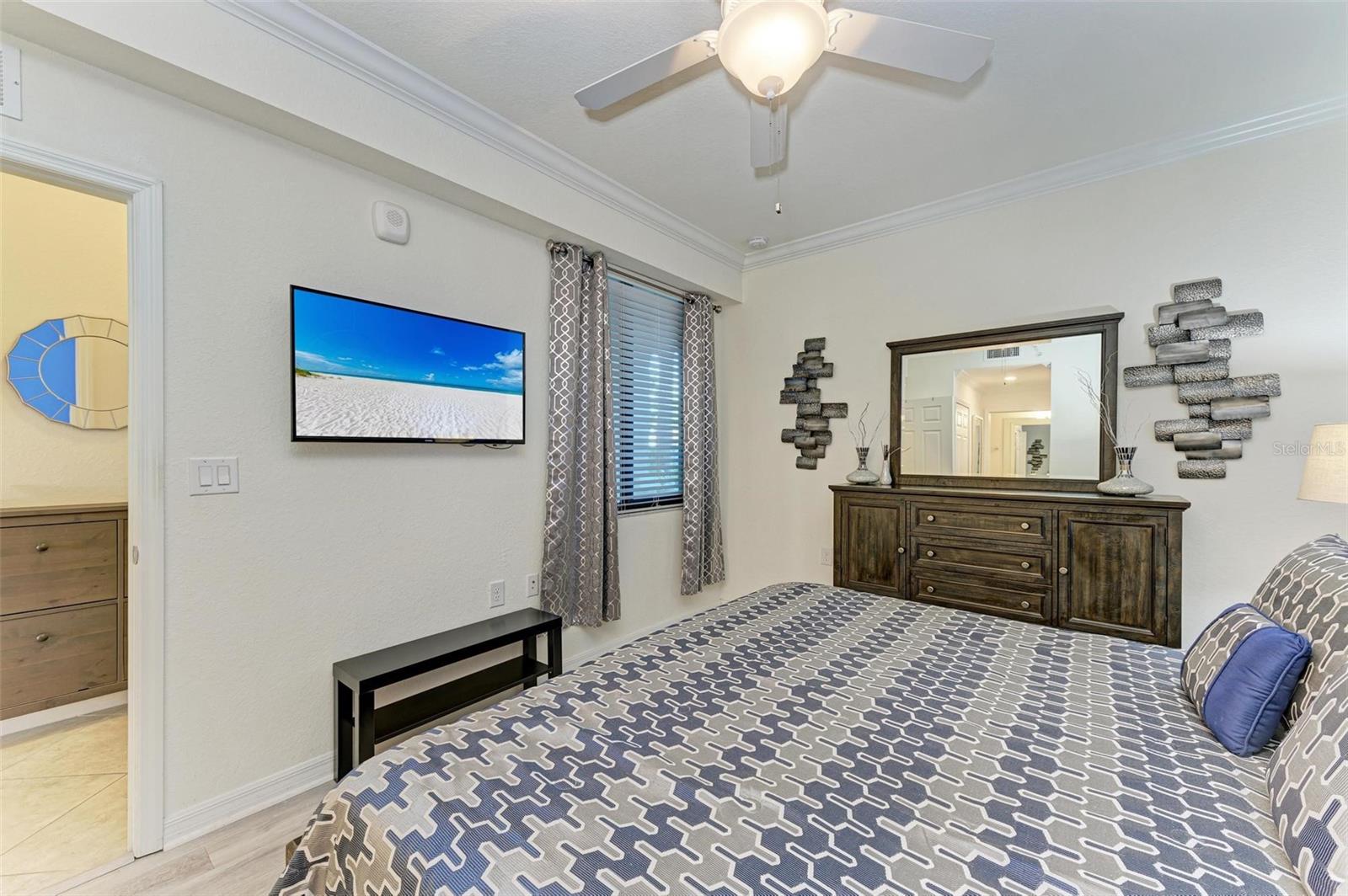 LAKEWOOD NATIONAL - Residential