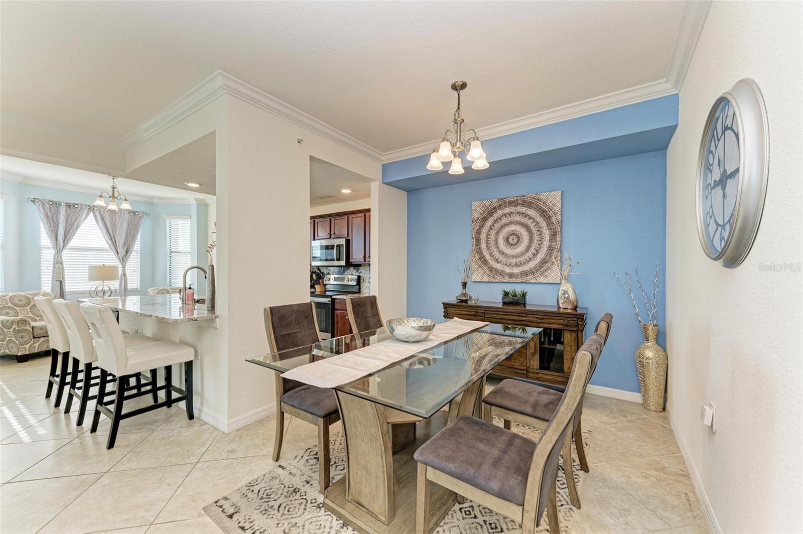 LAKEWOOD NATIONAL - Residential