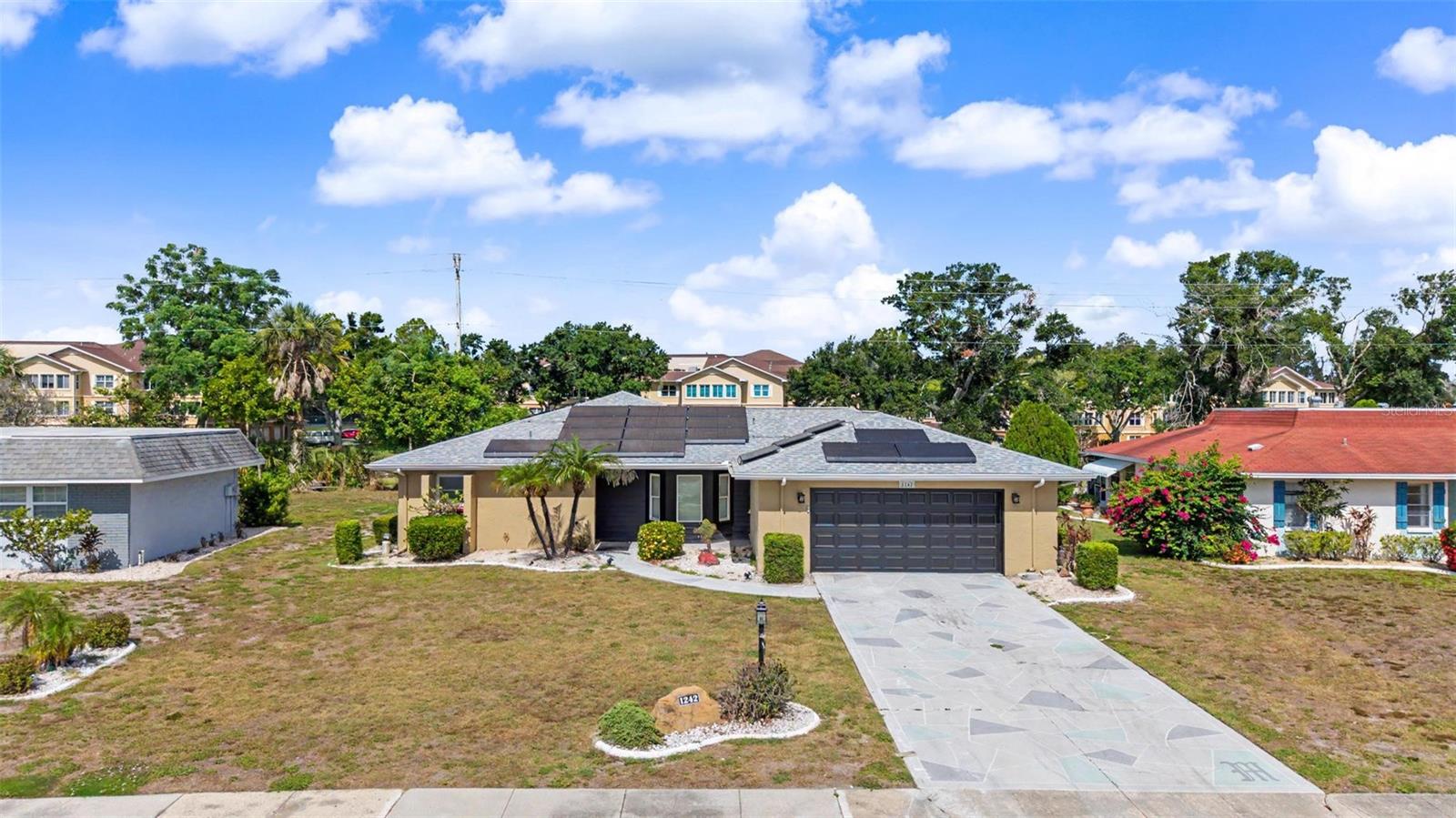 DEL WEBBS SUN CITY FLORIDA UN - Residential