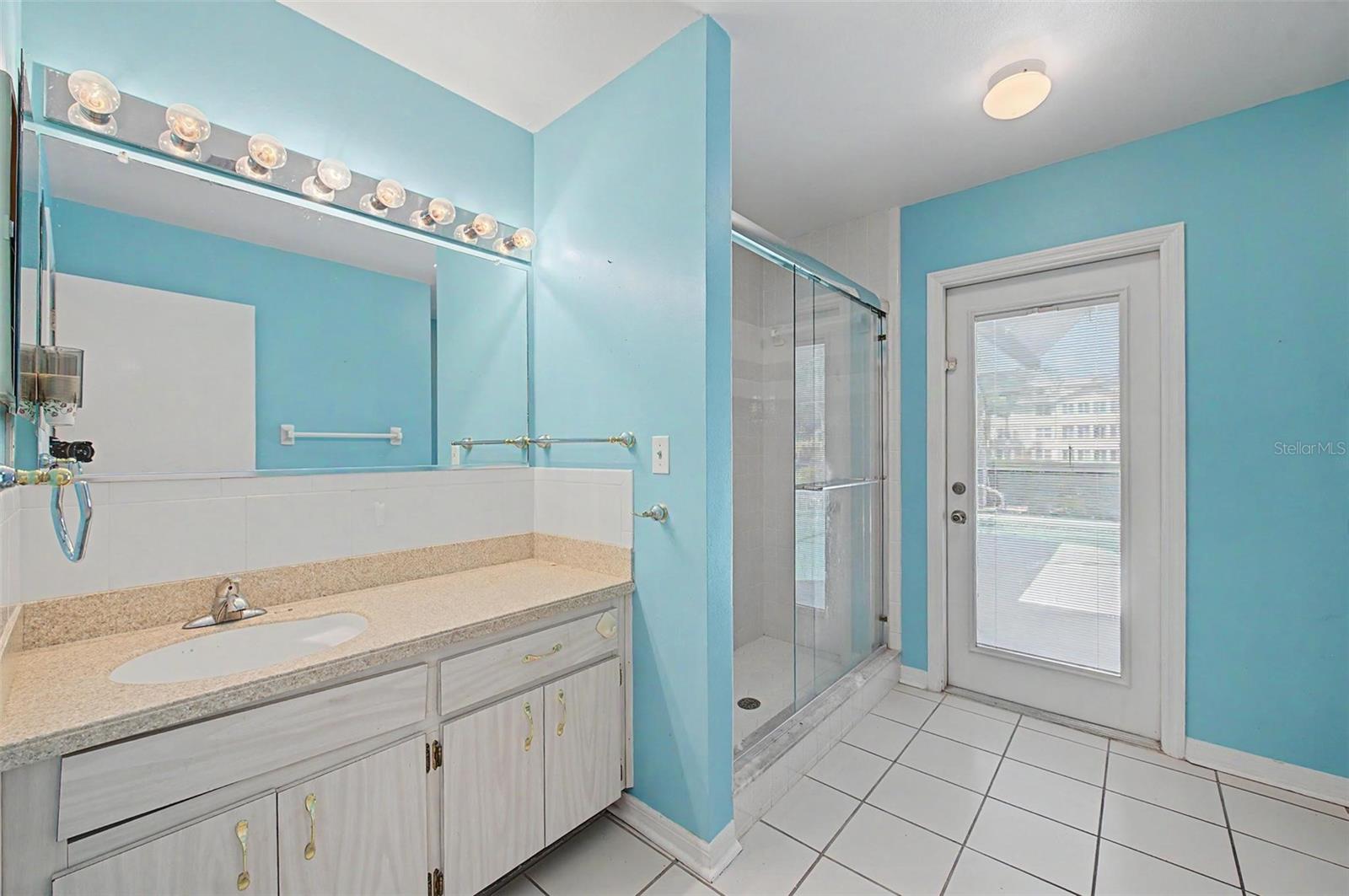 DEL WEBBS SUN CITY FLORIDA UN - Residential