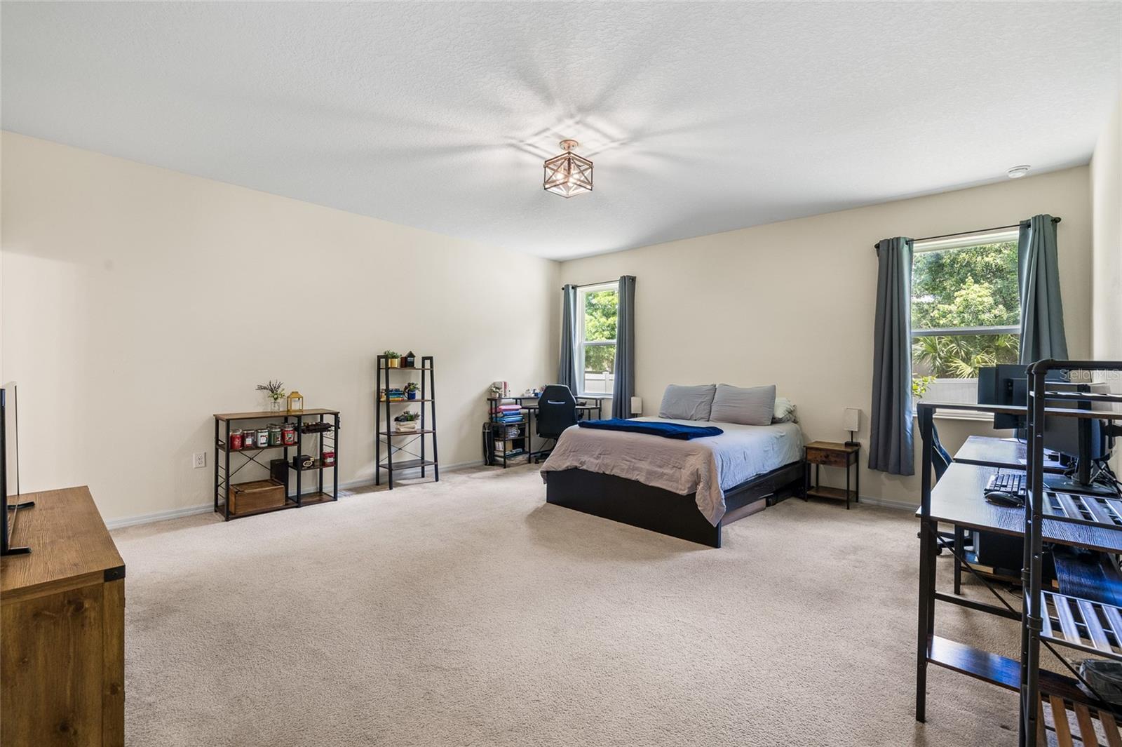 CAYDEN RESERVE - Residential