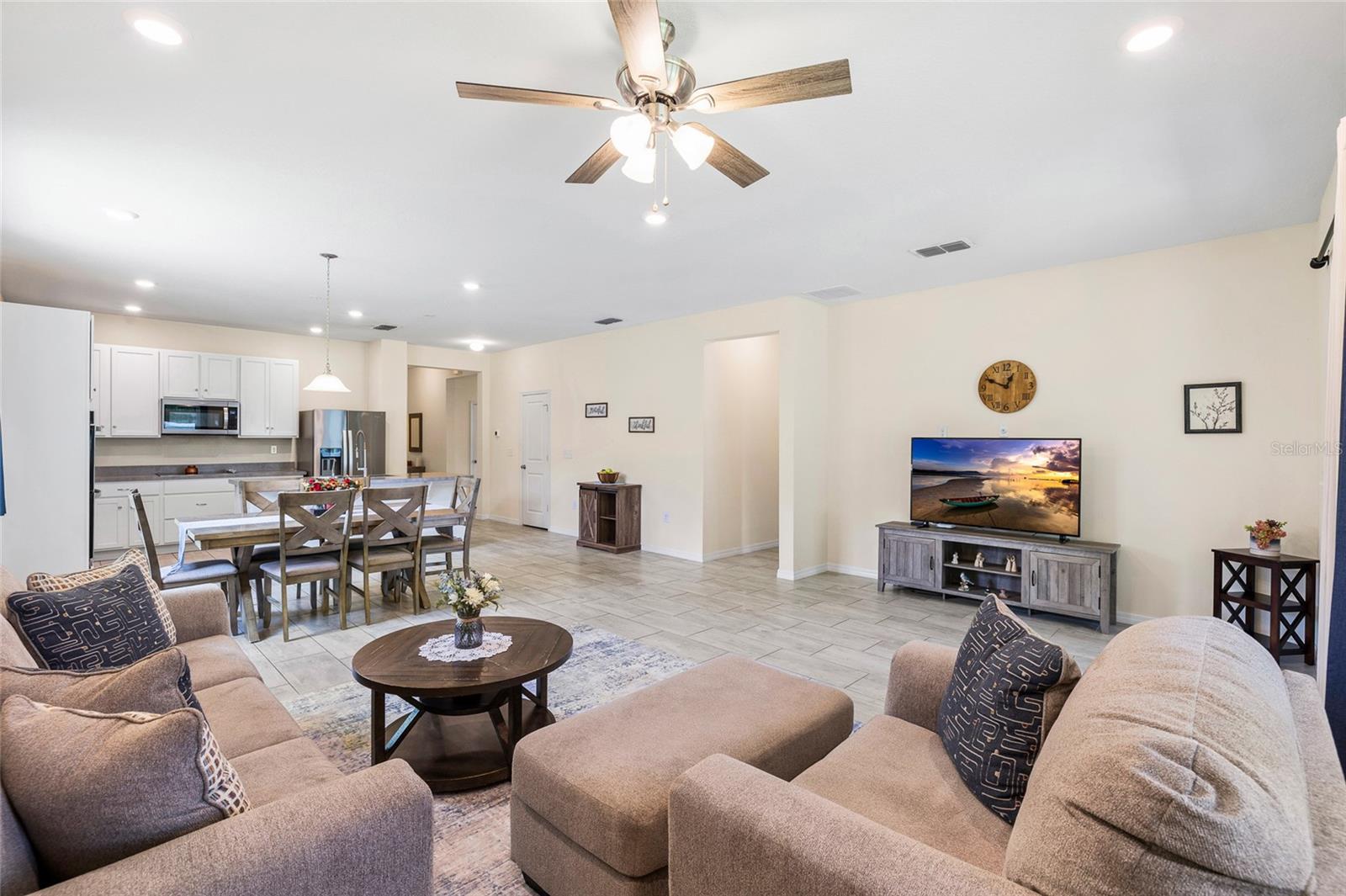 CAYDEN RESERVE - Residential
