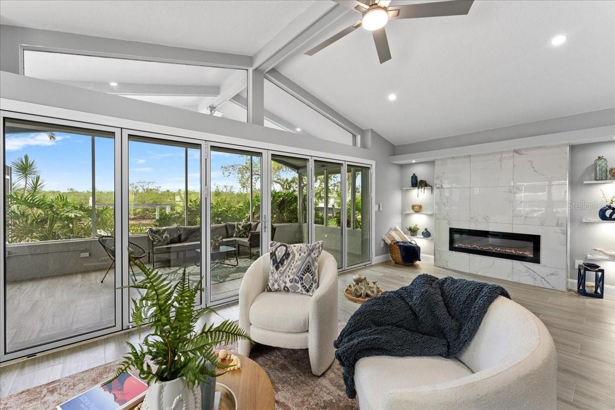 GULF HARBORS WOODLANDS - Residential