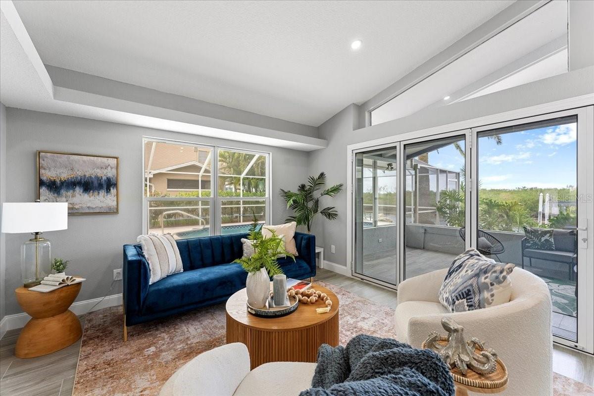 GULF HARBORS WOODLANDS - Residential
