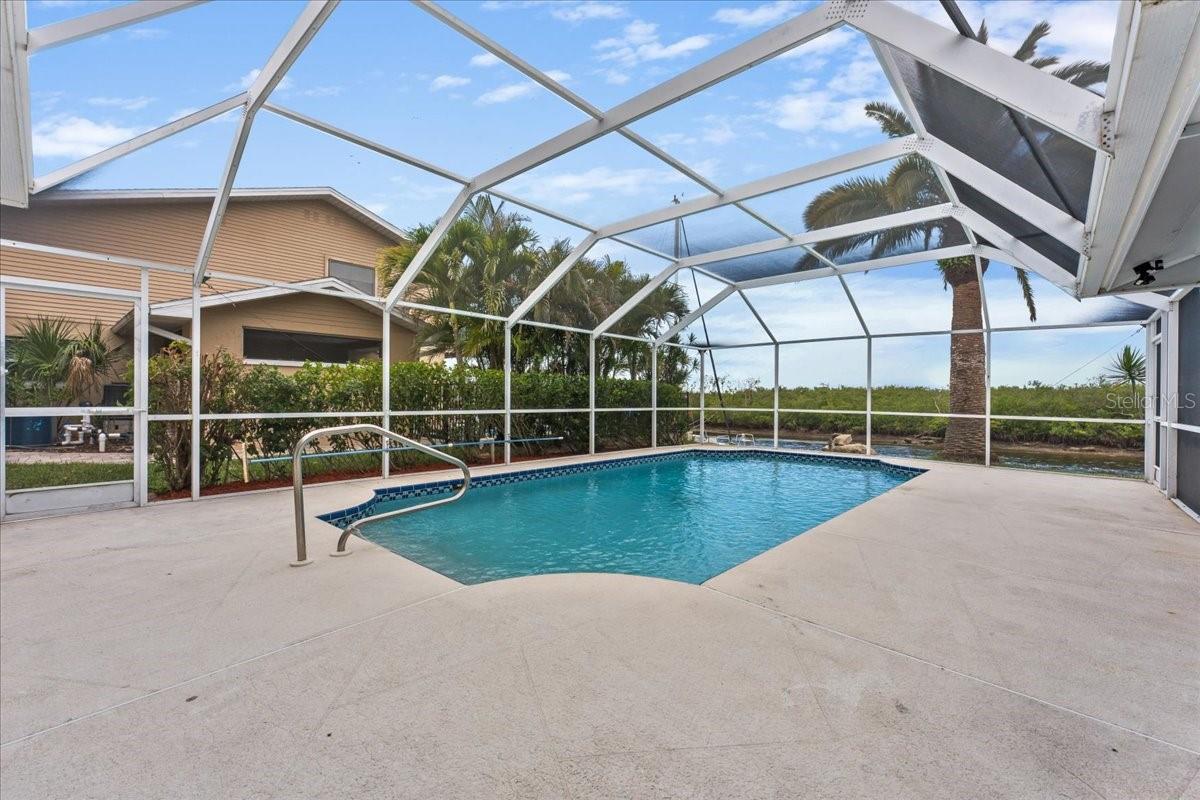 GULF HARBORS WOODLANDS - Residential