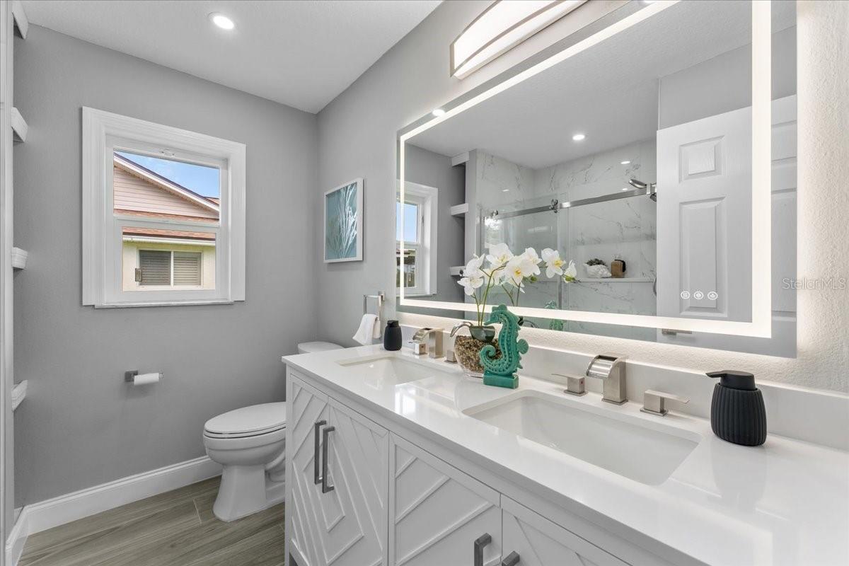 GULF HARBORS WOODLANDS - Residential