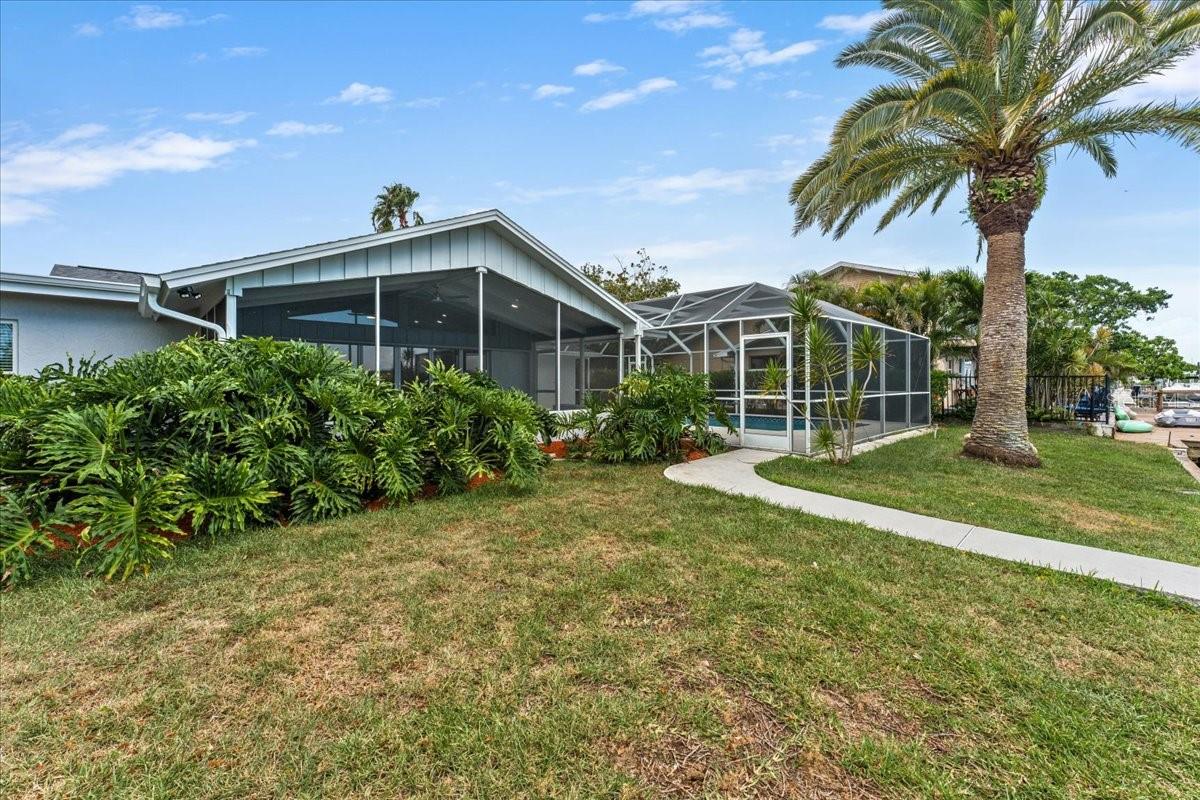 GULF HARBORS WOODLANDS - Residential