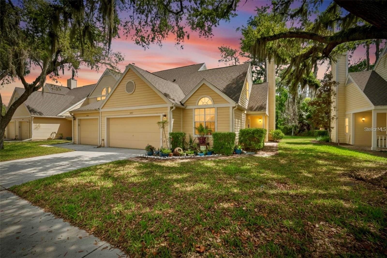 PINE GROVE CONDO AT BLOO - Residential