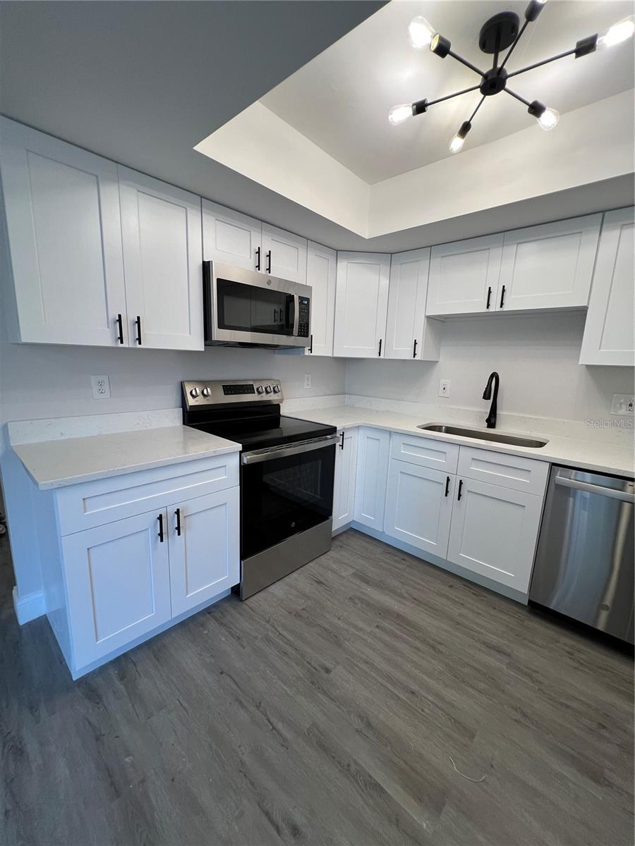 OAKWOOD - Residential Lease