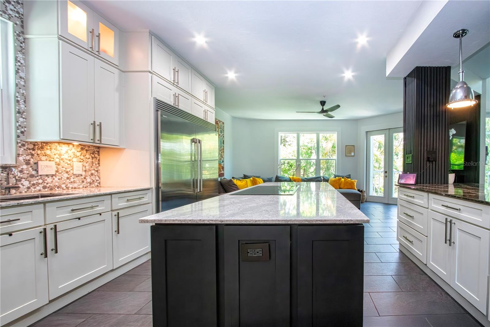 SOMERSET COVE - Residential