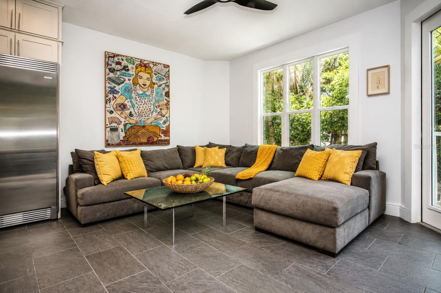 SOMERSET COVE - Residential