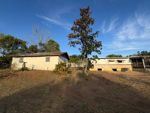 UNREC PORTIONS SE 01/4 NW 01/4 & NW 01/4 - Residential