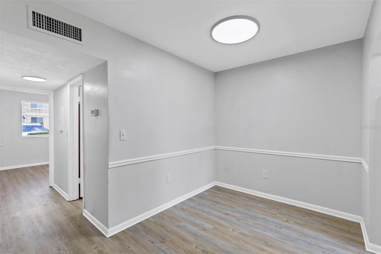 LAKE MAITLAND TERRACE APTS - Residential