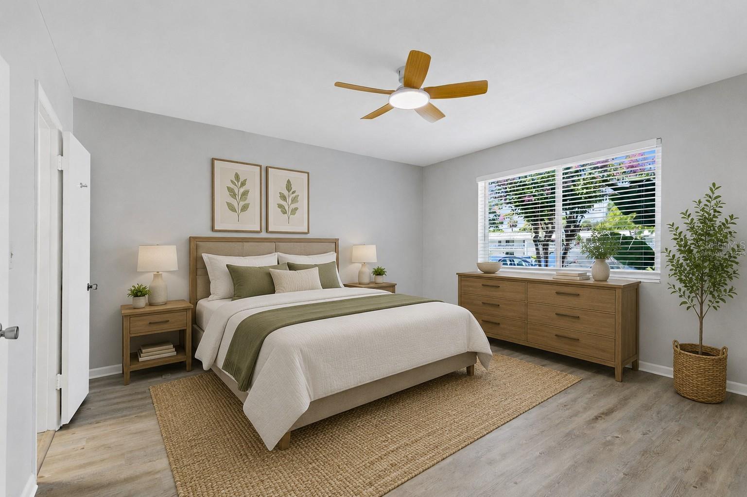 LAKE MAITLAND TERRACE APTS - Residential