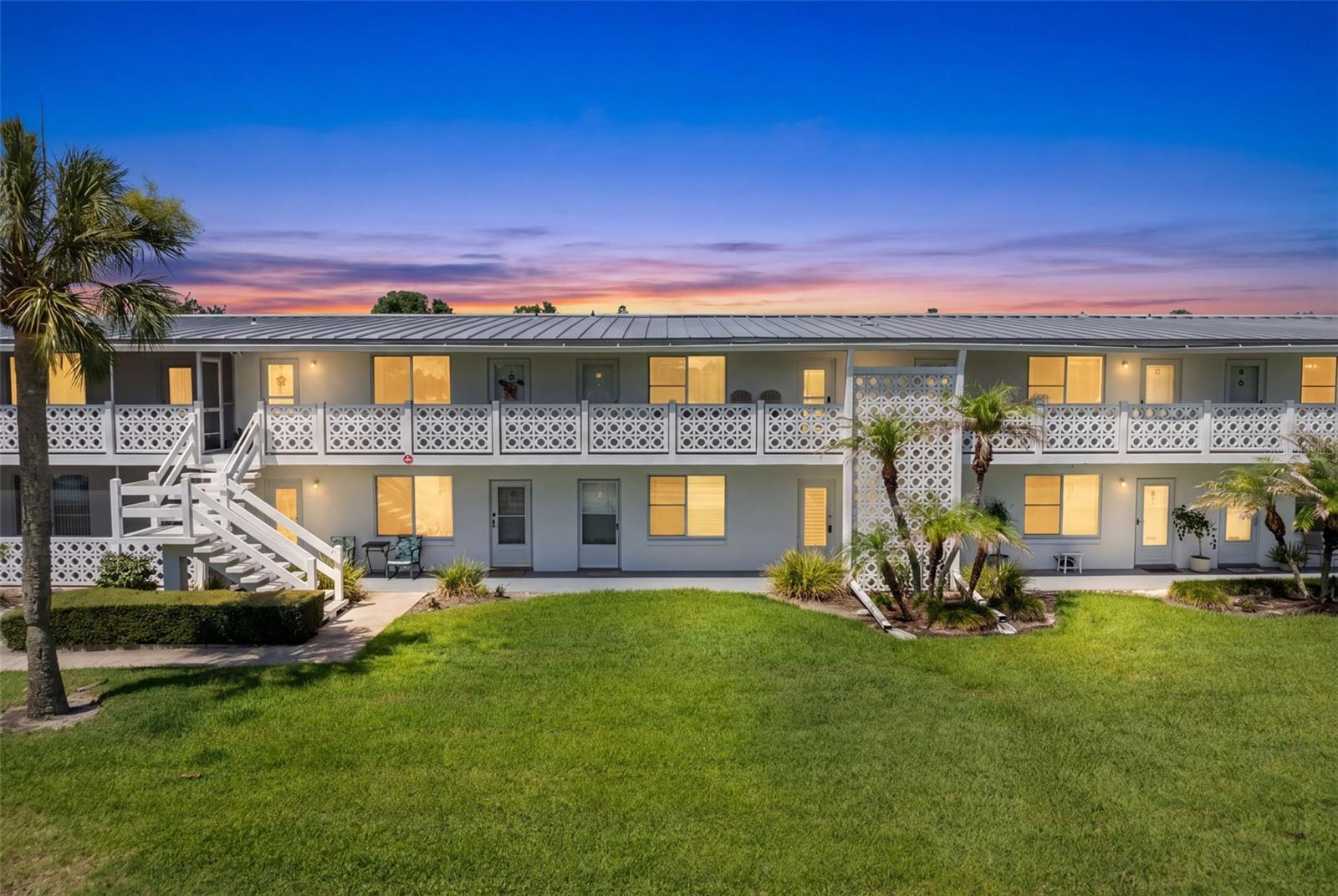 LAKE MAITLAND TERRACE APTS - Residential
