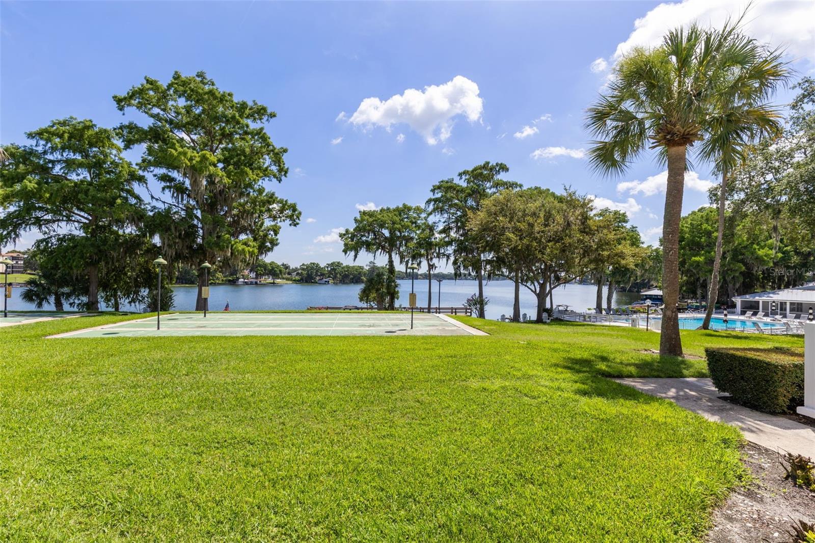LAKE MAITLAND TERRACE APTS - Residential