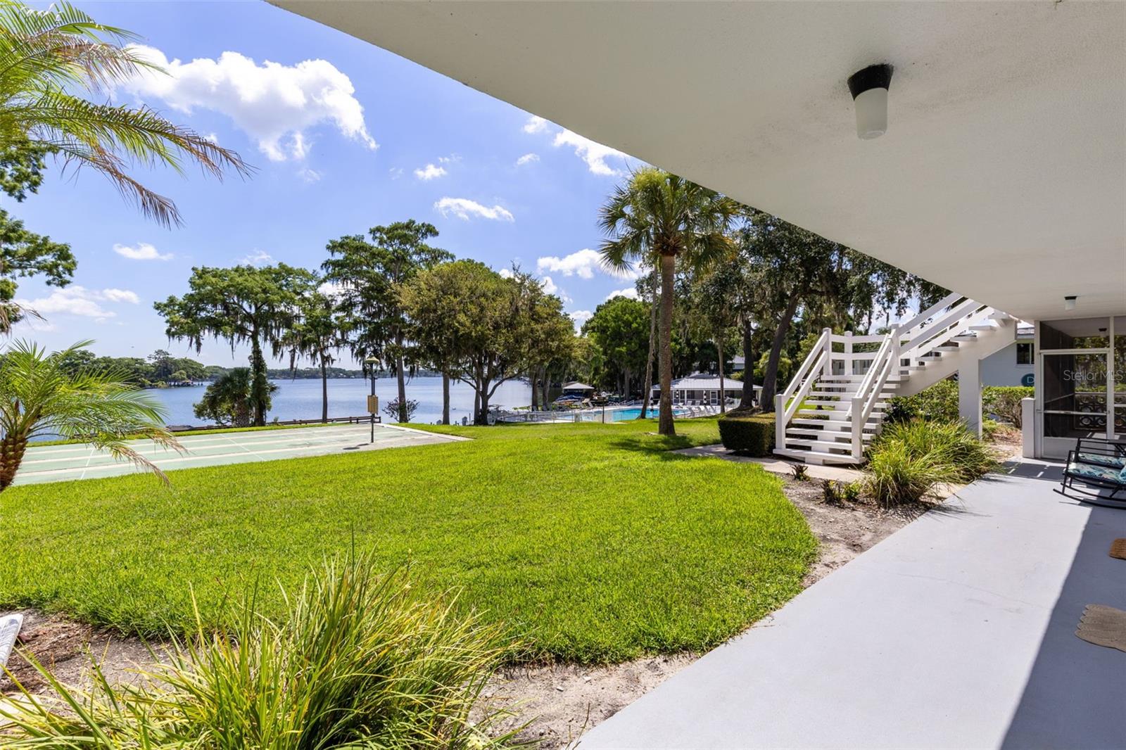 LAKE MAITLAND TERRACE APTS - Residential