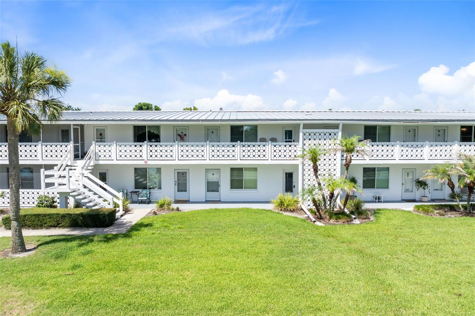 LAKE MAITLAND TERRACE APTS - Residential
