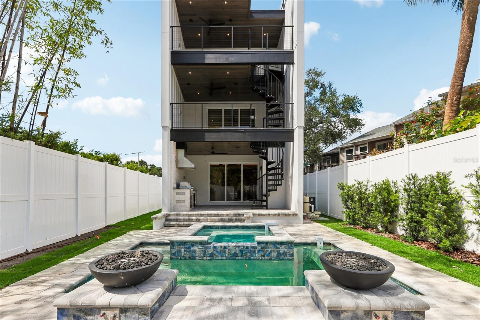 CASEY SUB - Residential