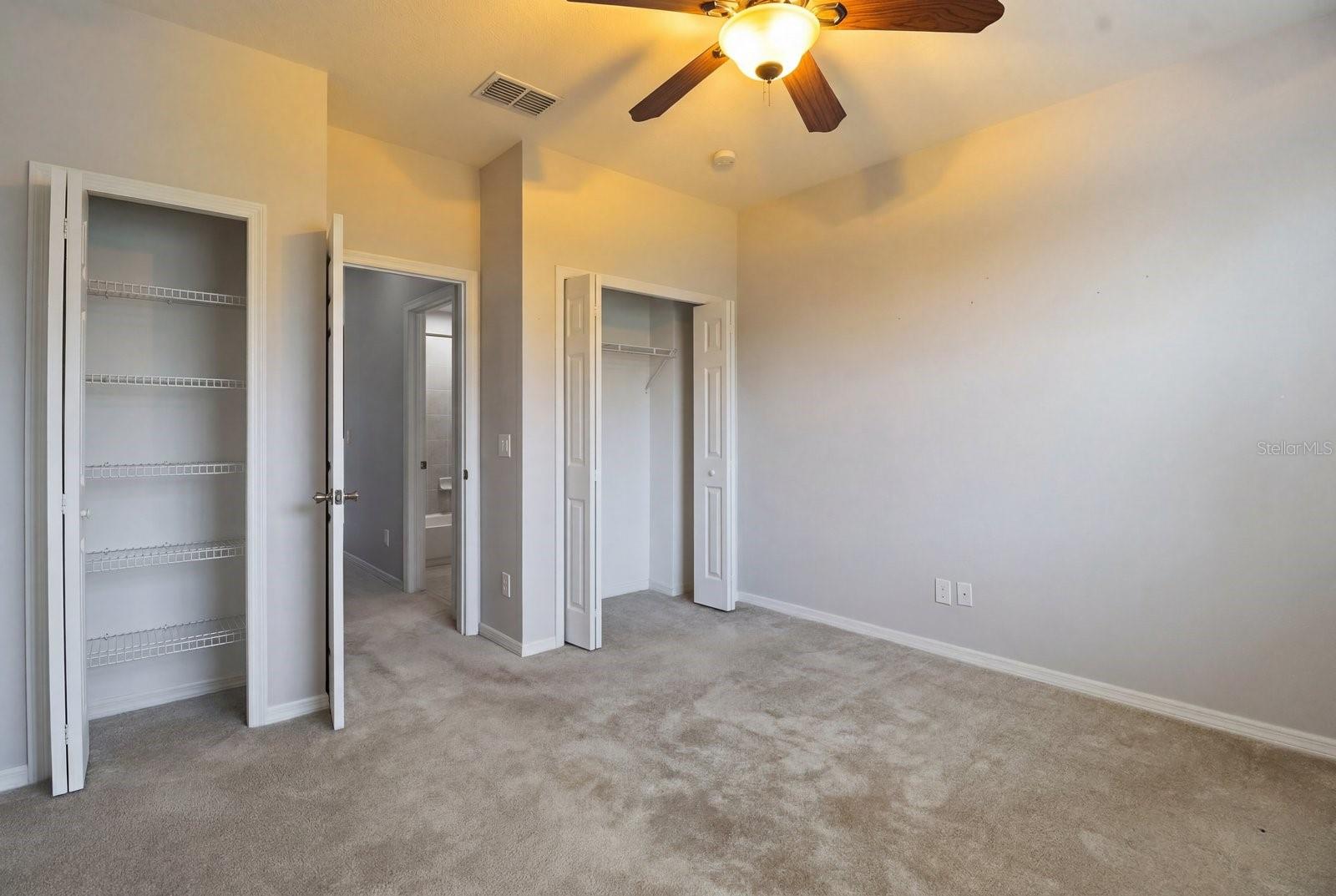 BRENTWOOD TWNHMS PH 01 - Residential