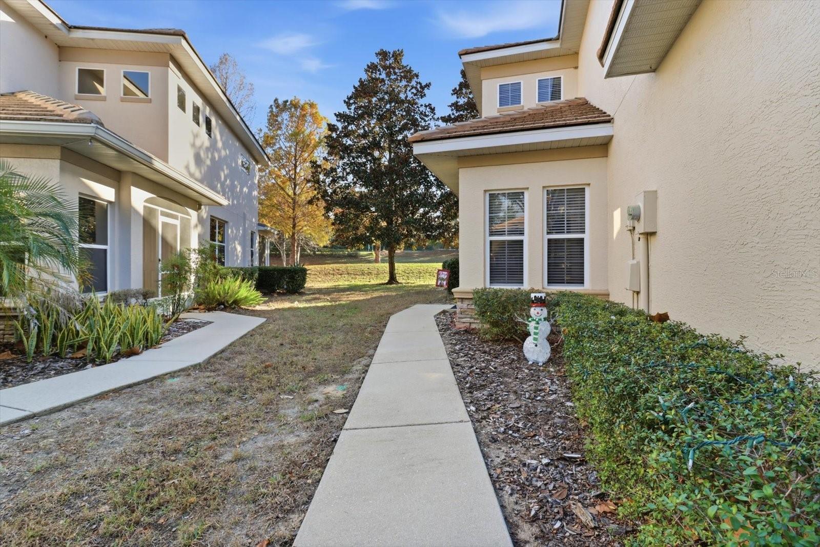BRENTWOOD TWNHMS PH 01 - Residential