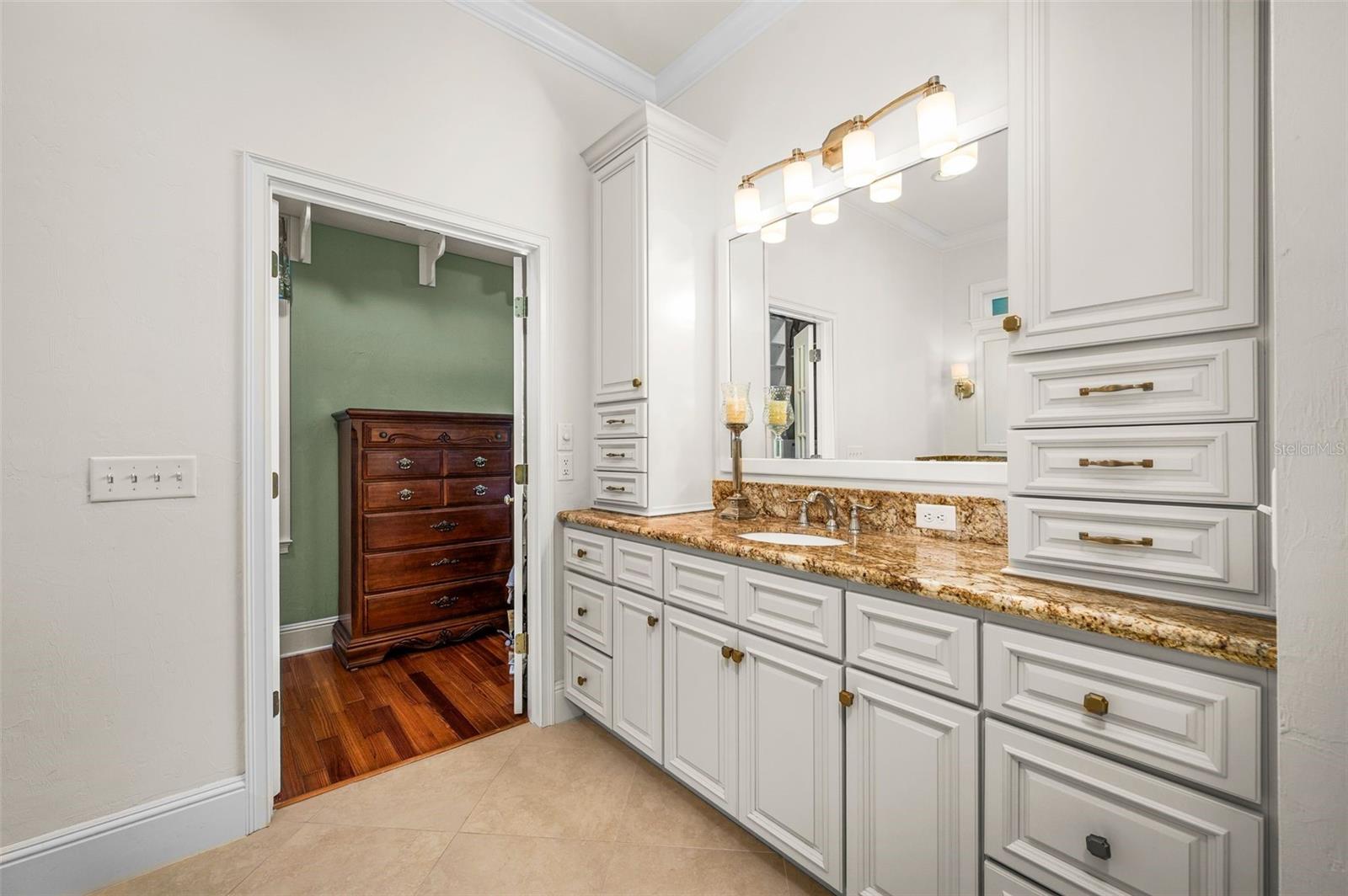 HAILE PLANTATION UNIT 18 PH III - Residential