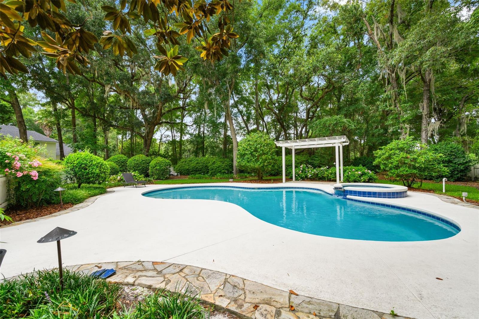 HAILE PLANTATION UNIT 18 PH III - Residential