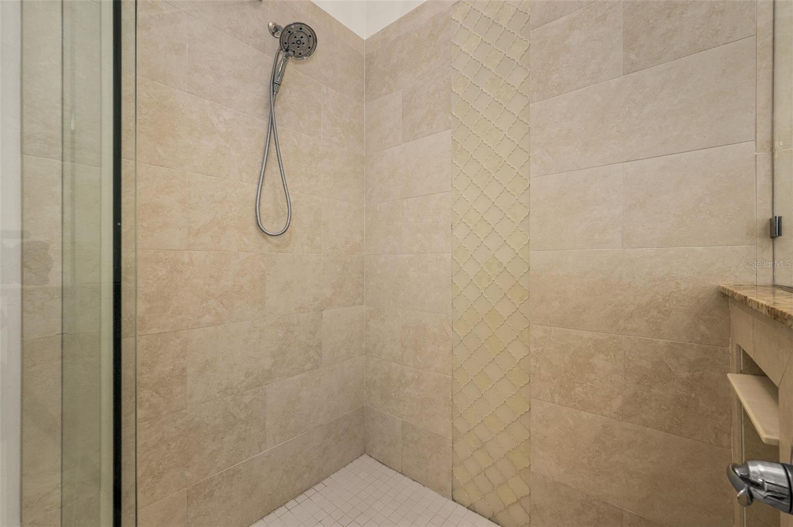 HAILE PLANTATION UNIT 18 PH III - Residential