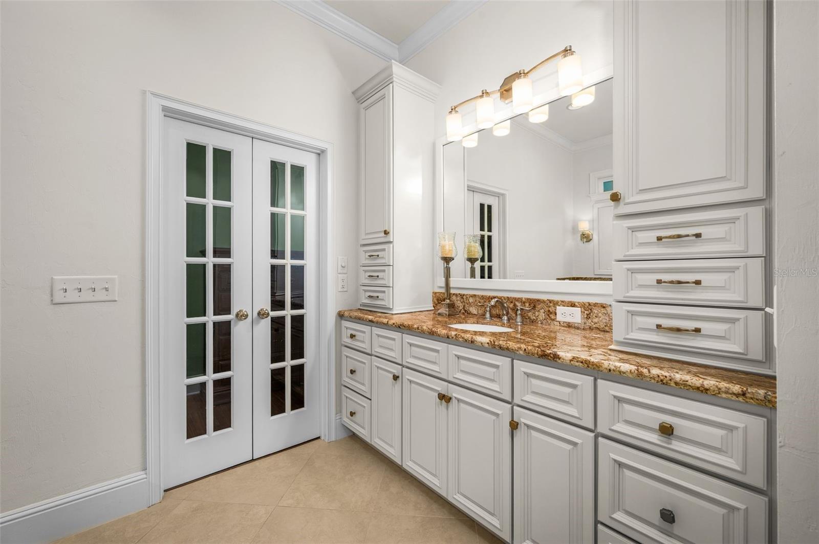 HAILE PLANTATION UNIT 18 PH III - Residential