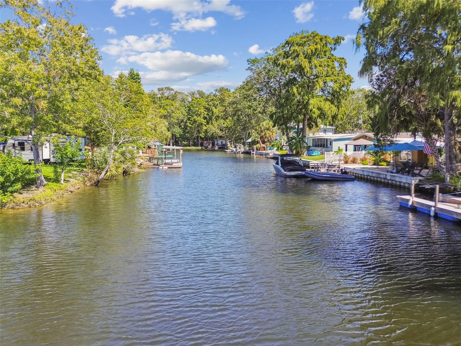 WEEKI WACHEE GARDENS - Commercial Sale