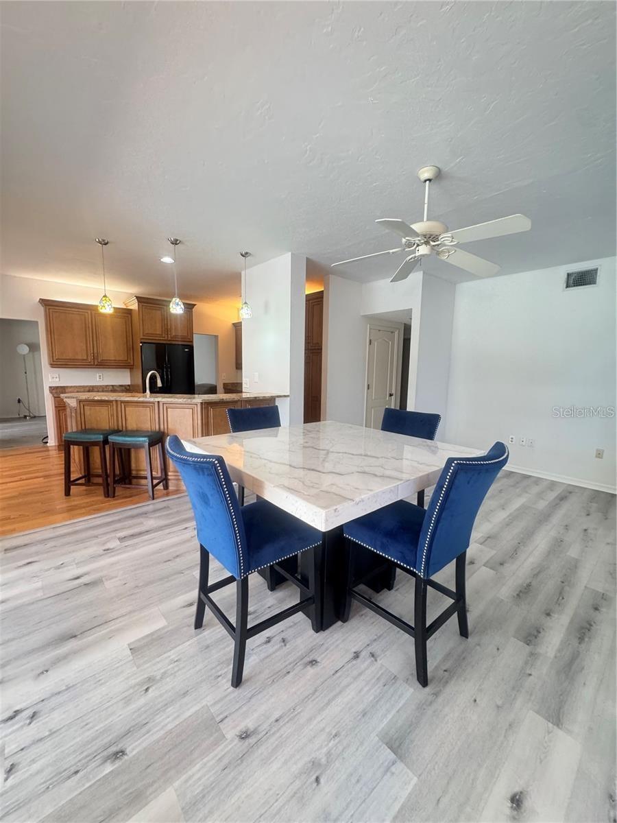 LONGWOOD RUN - Residential Lease