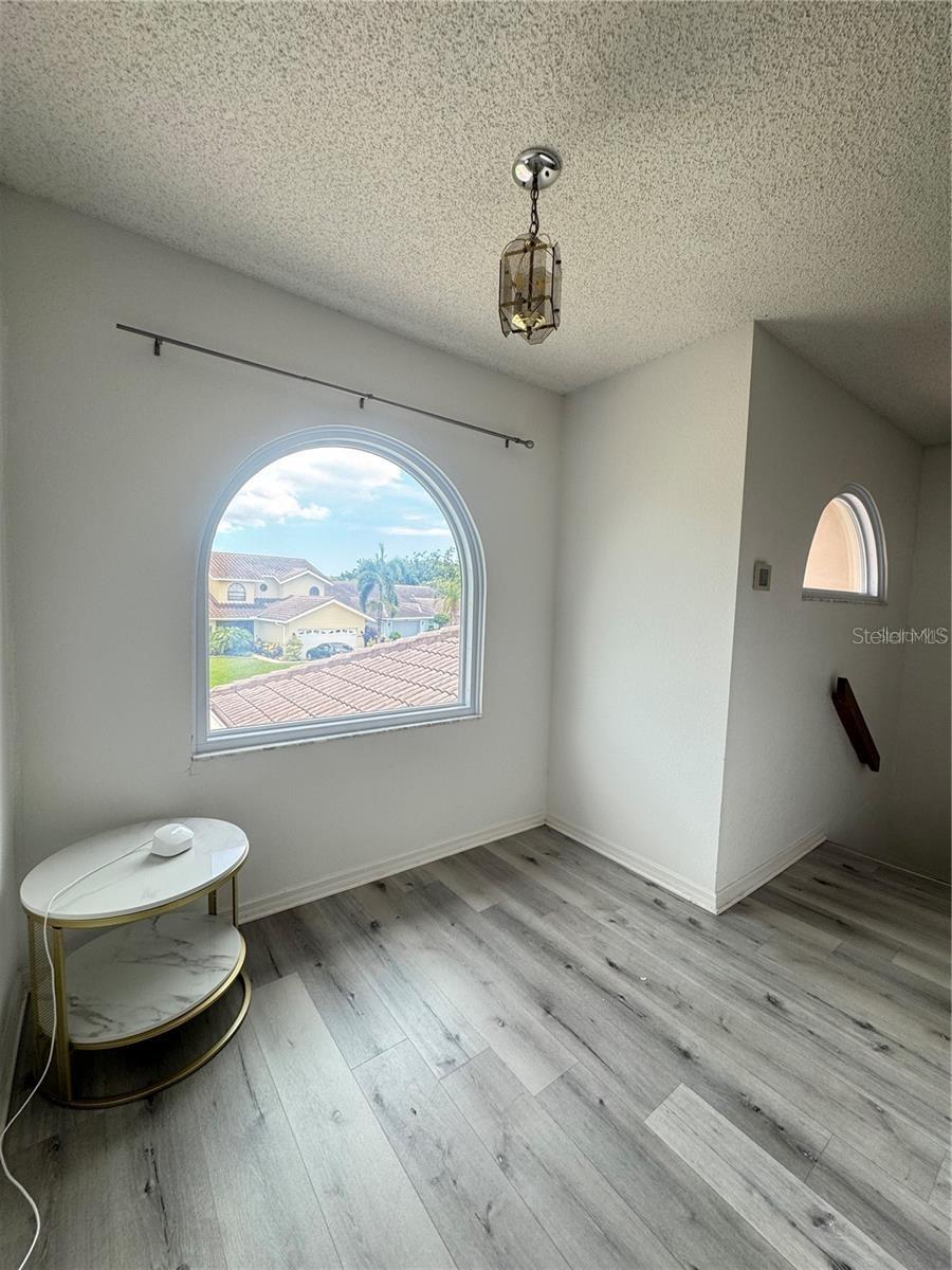 LONGWOOD RUN - Residential Lease