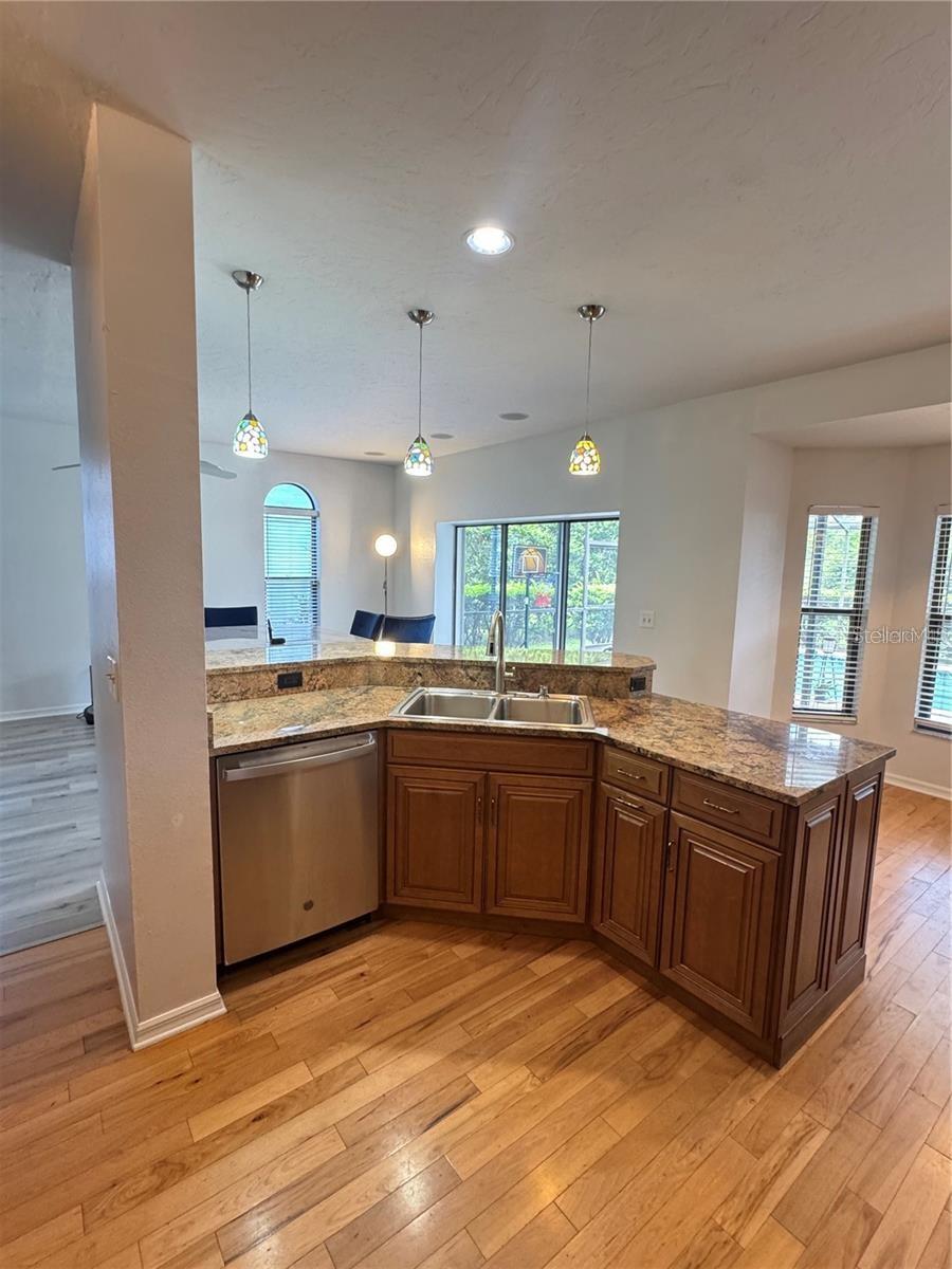 LONGWOOD RUN - Residential Lease