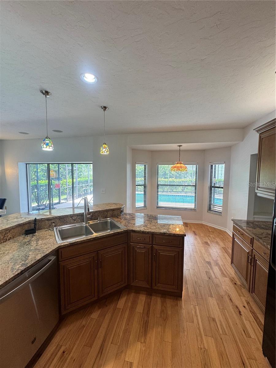 LONGWOOD RUN - Residential Lease