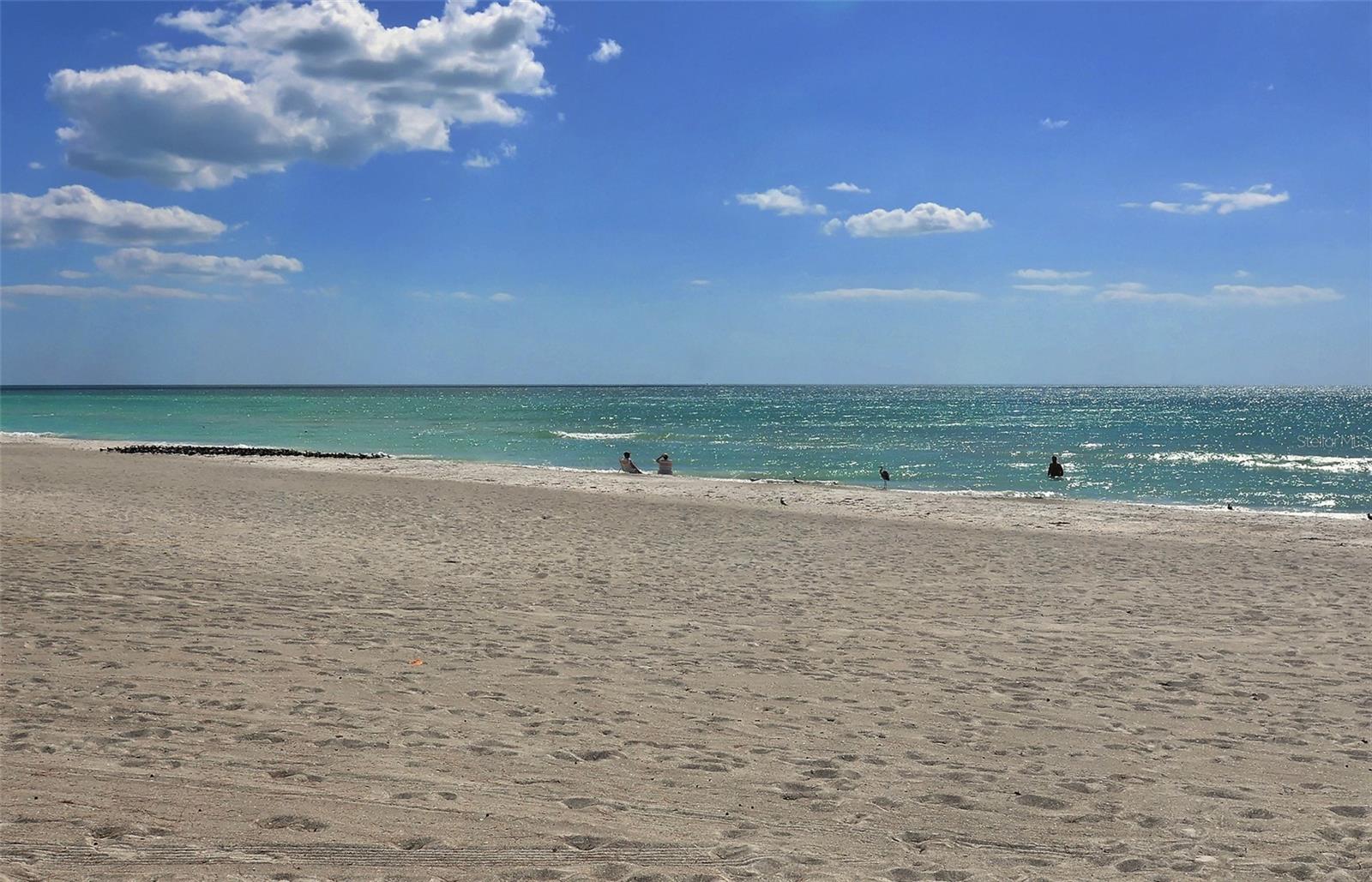 WINDWARD BAY AMD - Residential