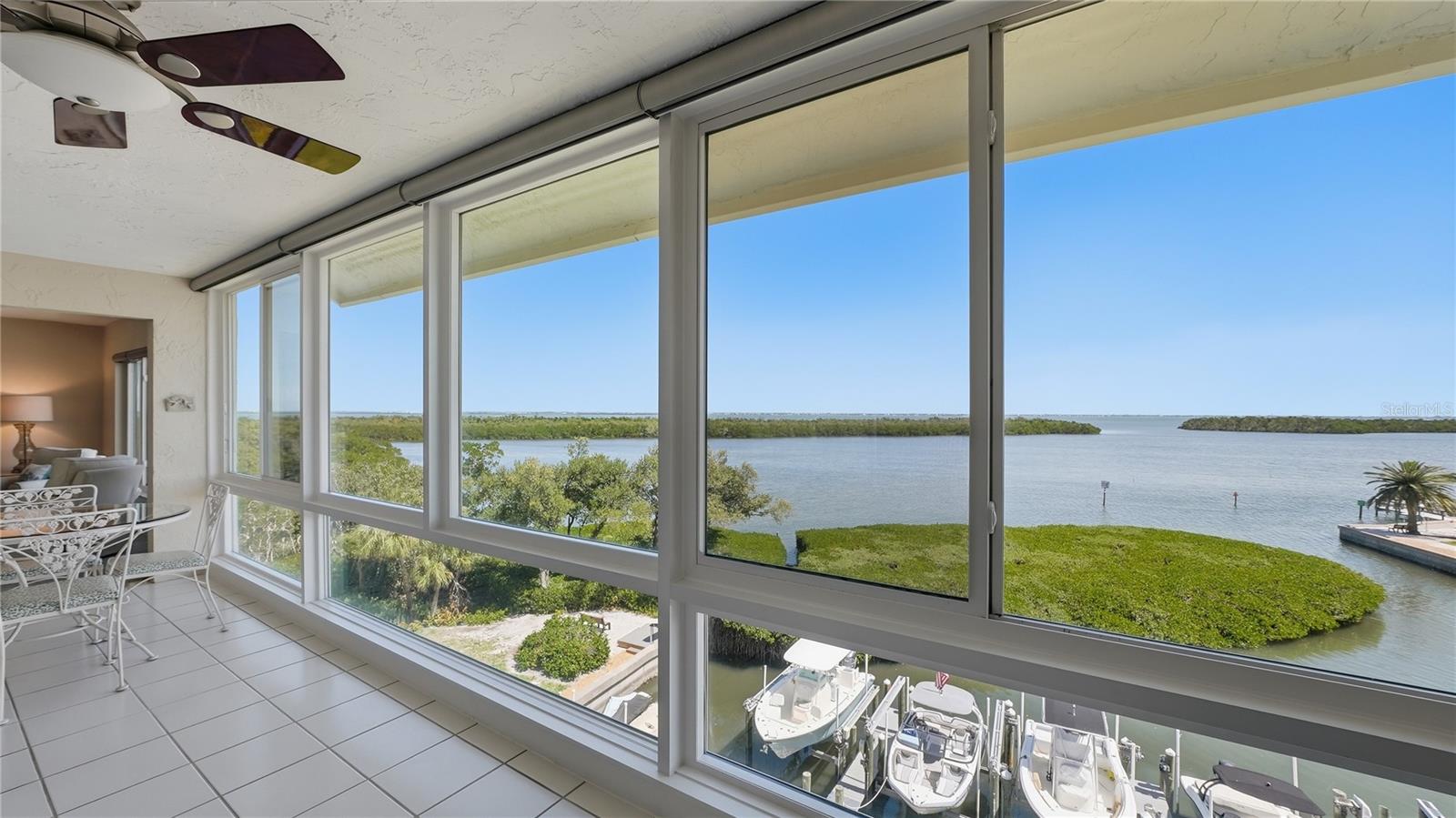 WINDWARD BAY AMD - Residential