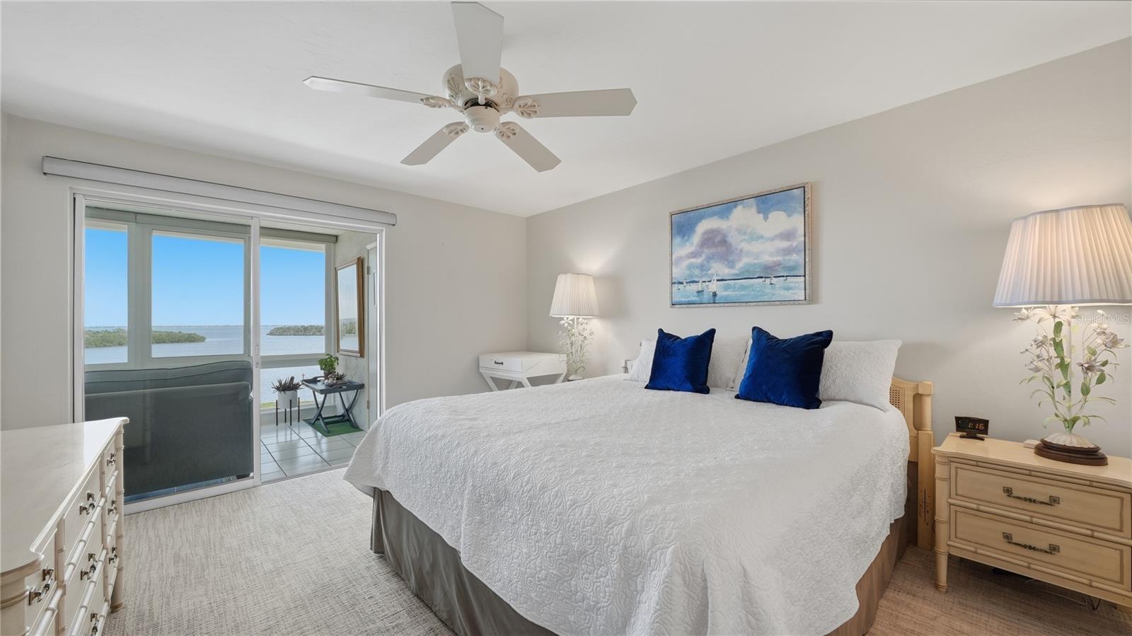 WINDWARD BAY AMD - Residential