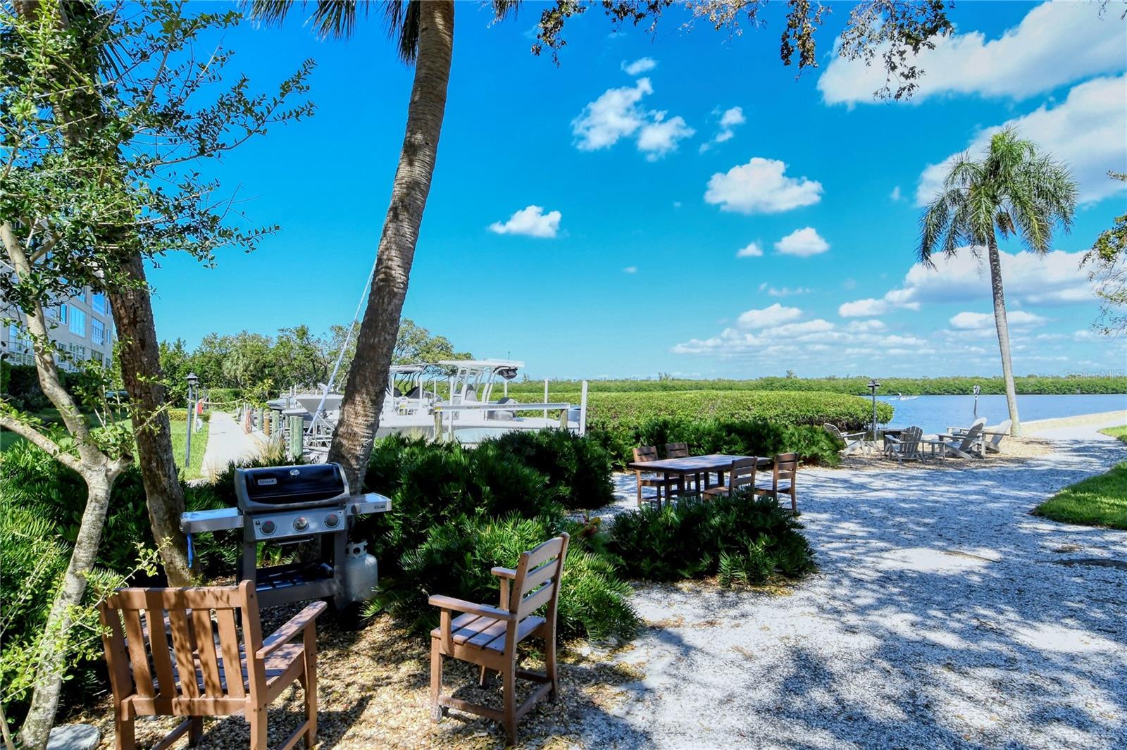 WINDWARD BAY AMD - Residential