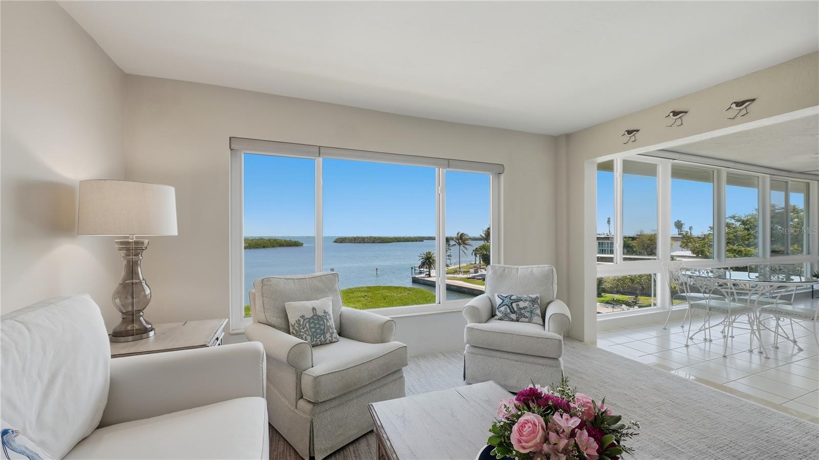 WINDWARD BAY AMD - Residential