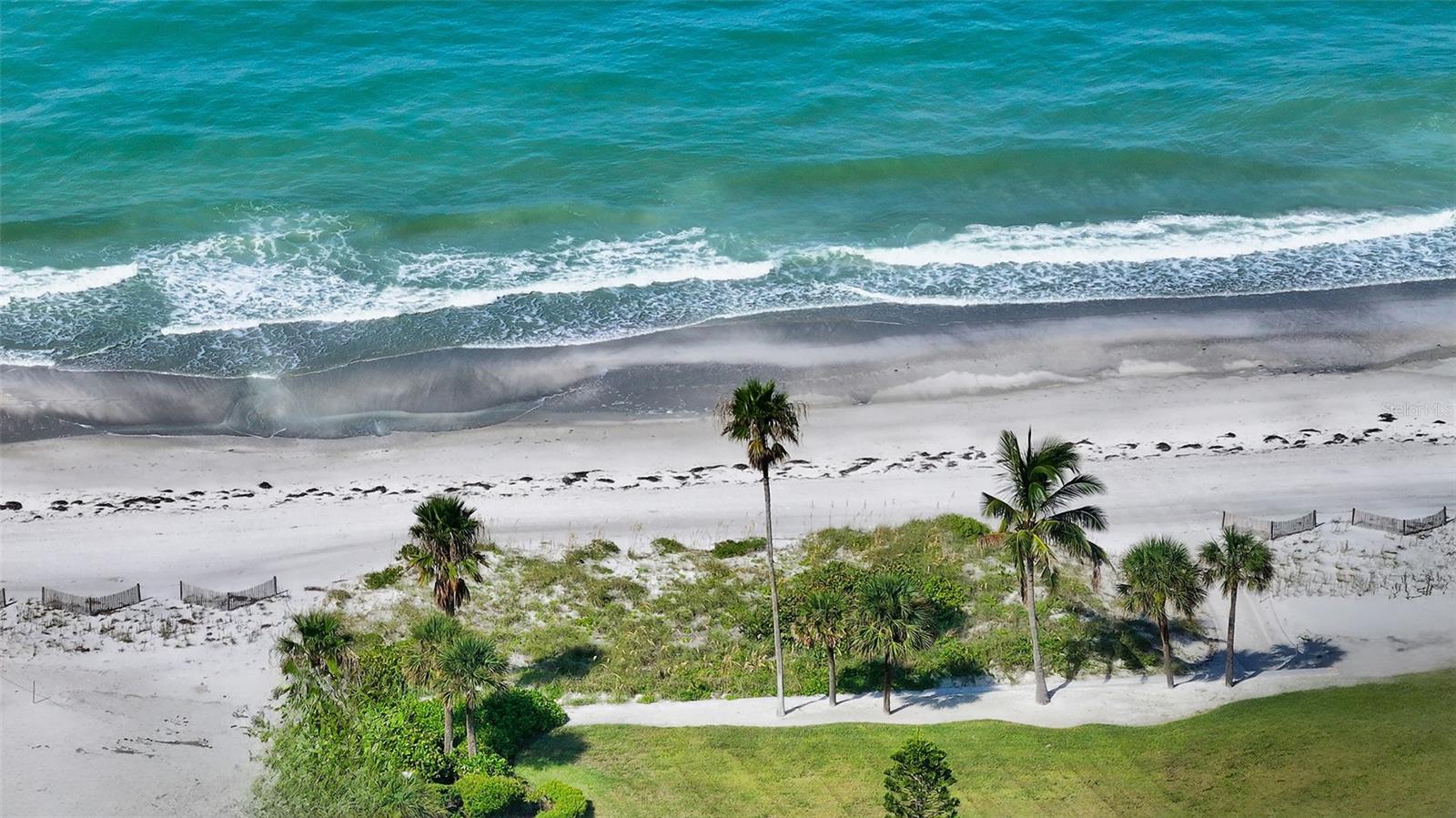 WINDWARD BAY AMD - Residential