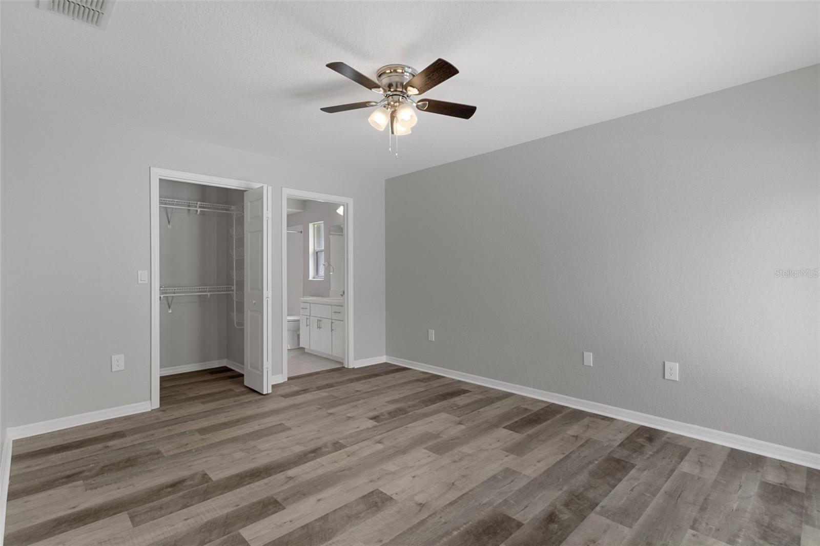 SPRING HILL - Residential Income