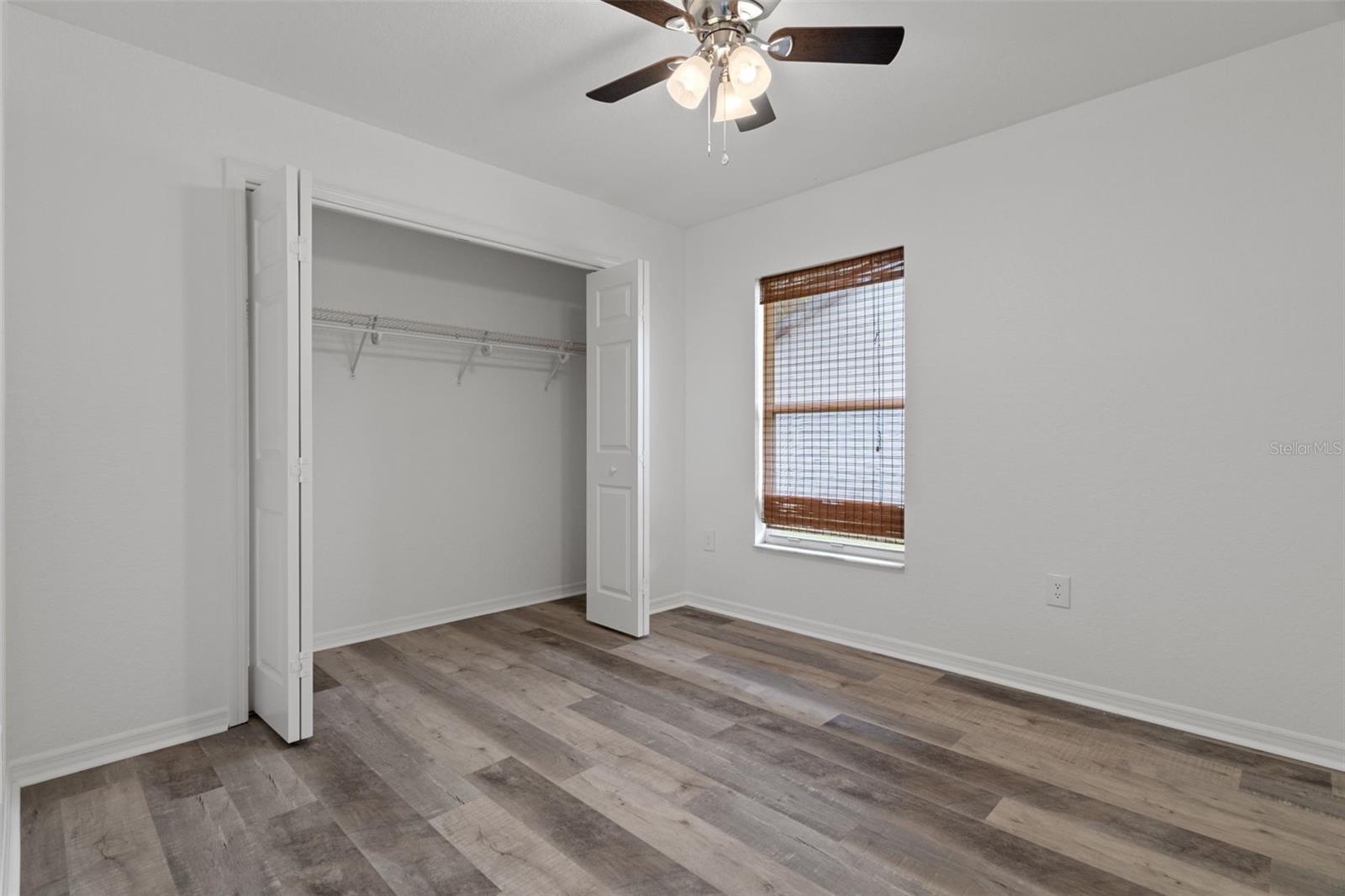 SPRING HILL - Residential Income
