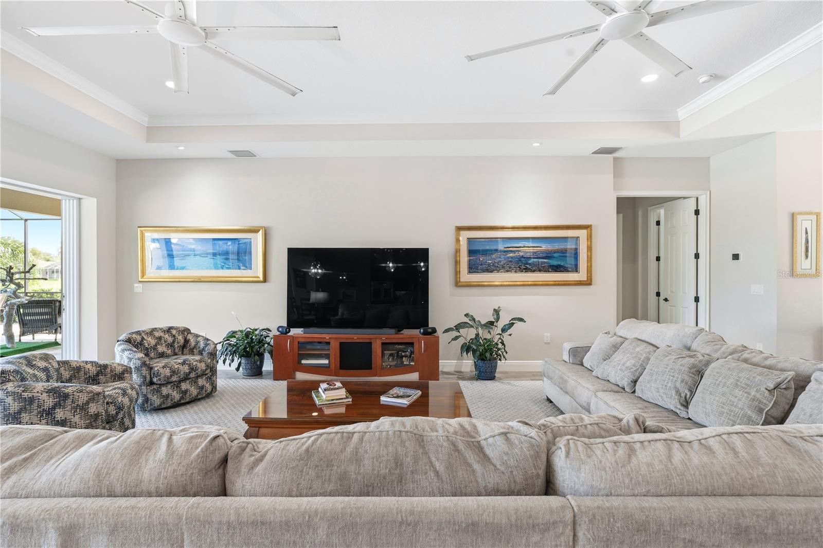GLEN LAKES - Residential