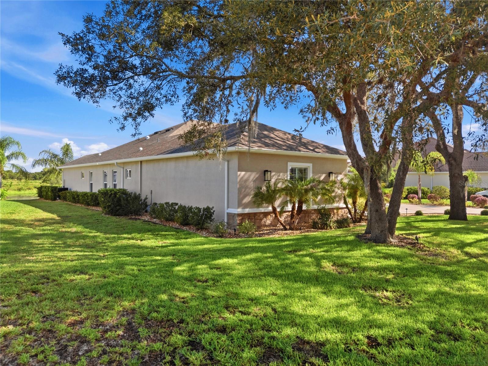 GLEN LAKES - Residential