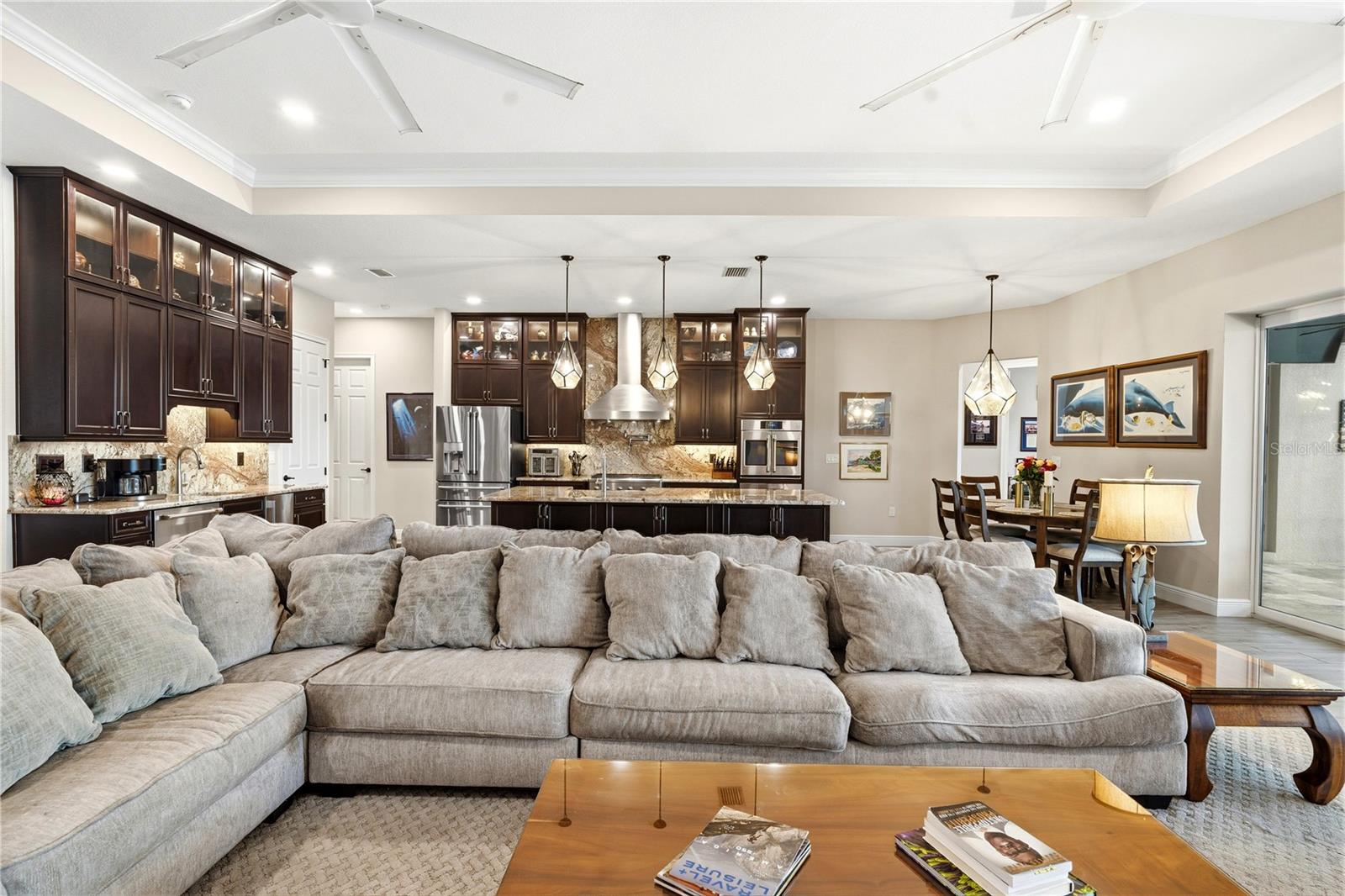 GLEN LAKES - Residential