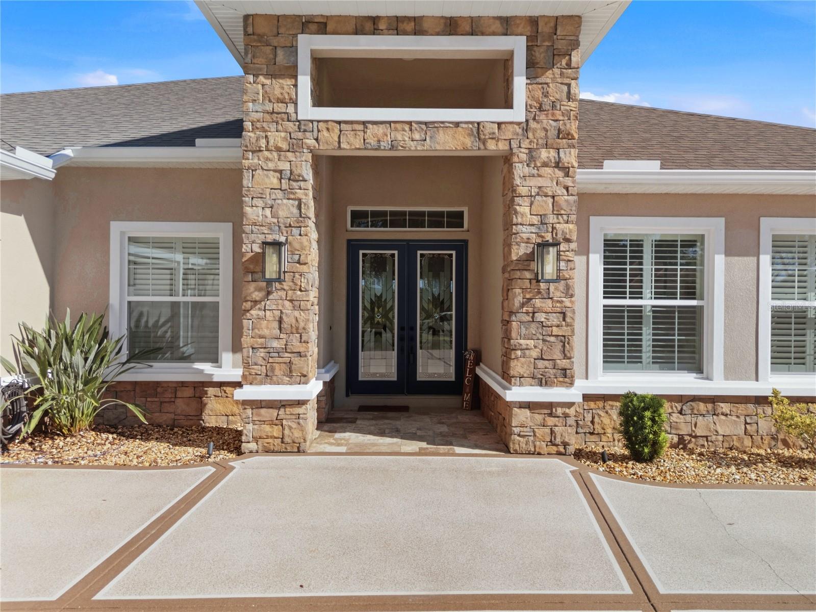 GLEN LAKES - Residential