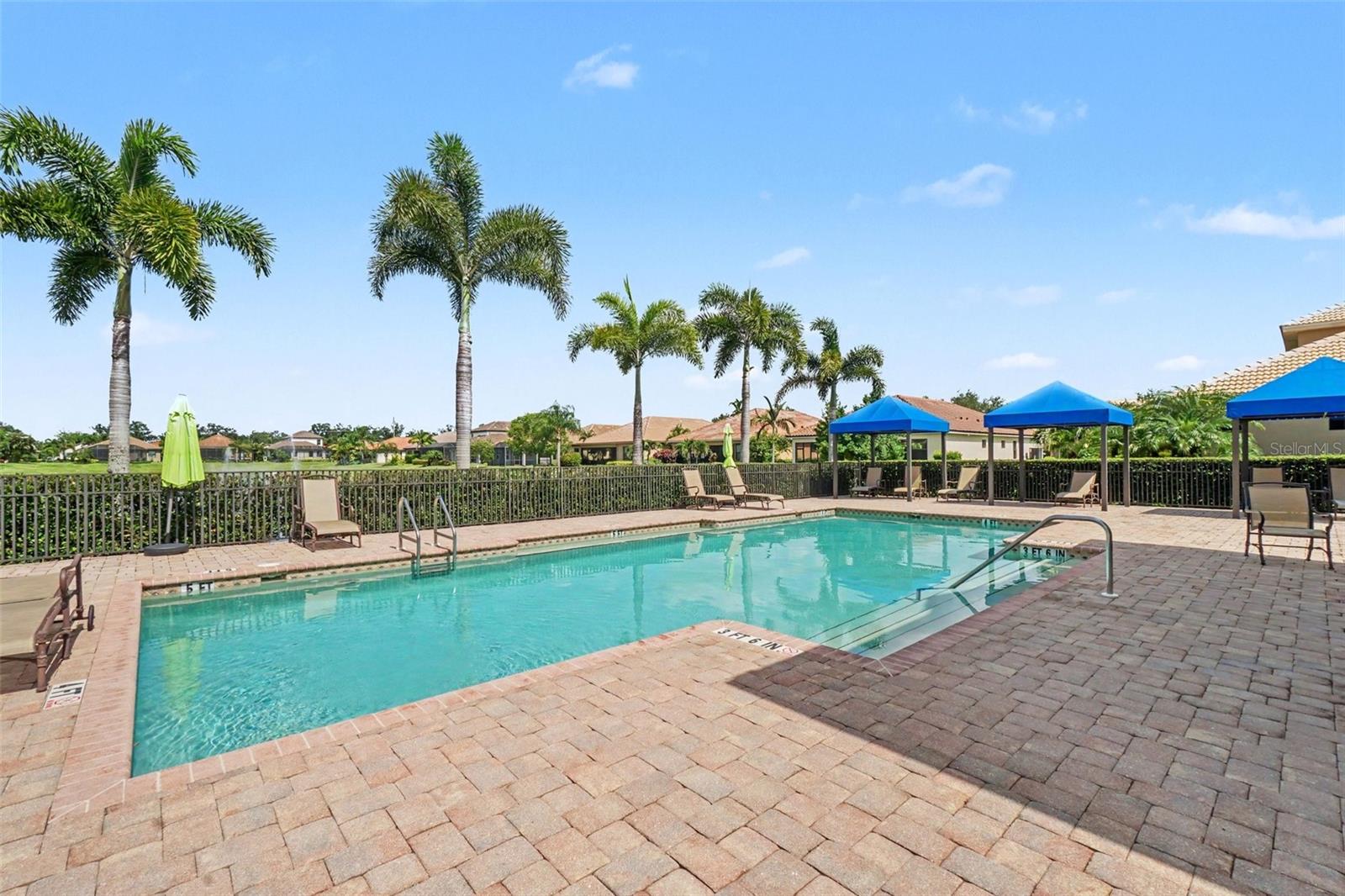 BOUGAINVILLEA PLACE - Residential