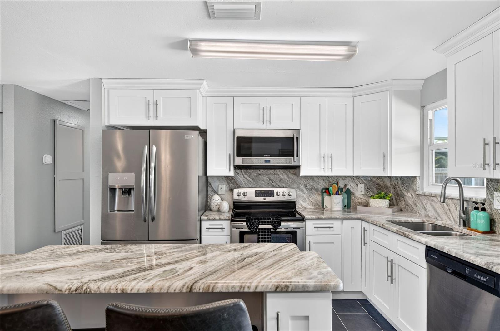 SHOREVIEW PH I - Residential