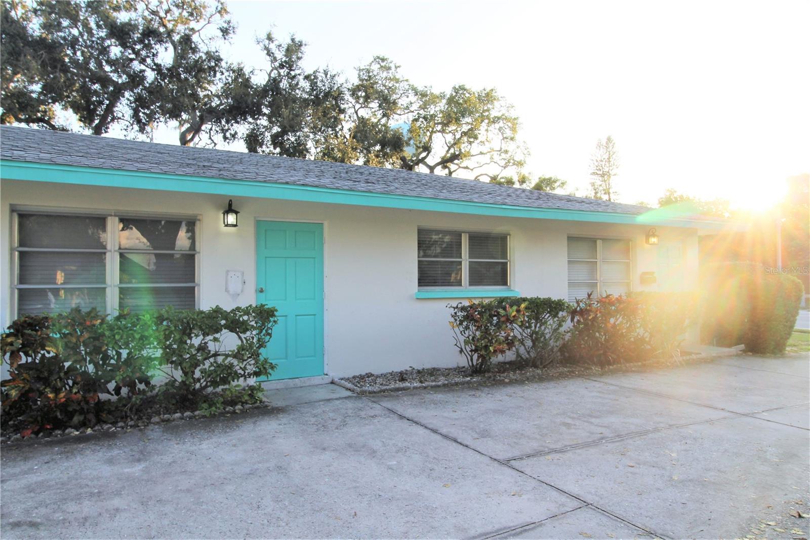 GULF GATE MANOR - Residential Lease