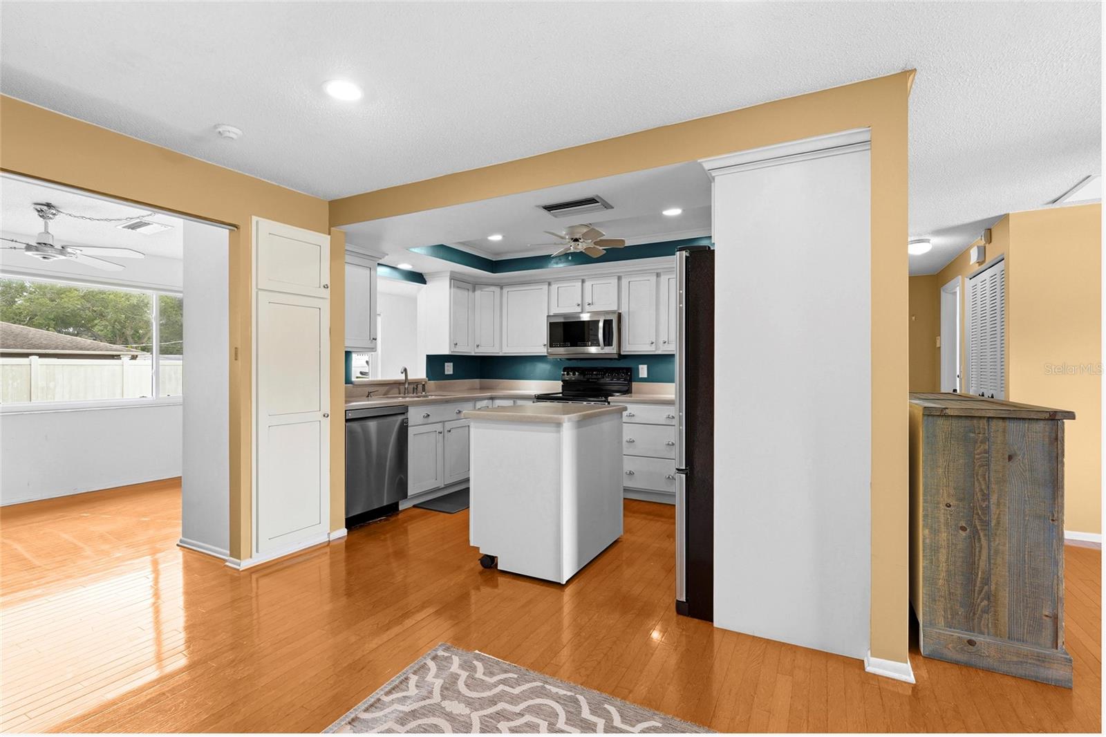 WHITFIELD COUNTRY CLUB HEIGHTS UN 5 - Residential